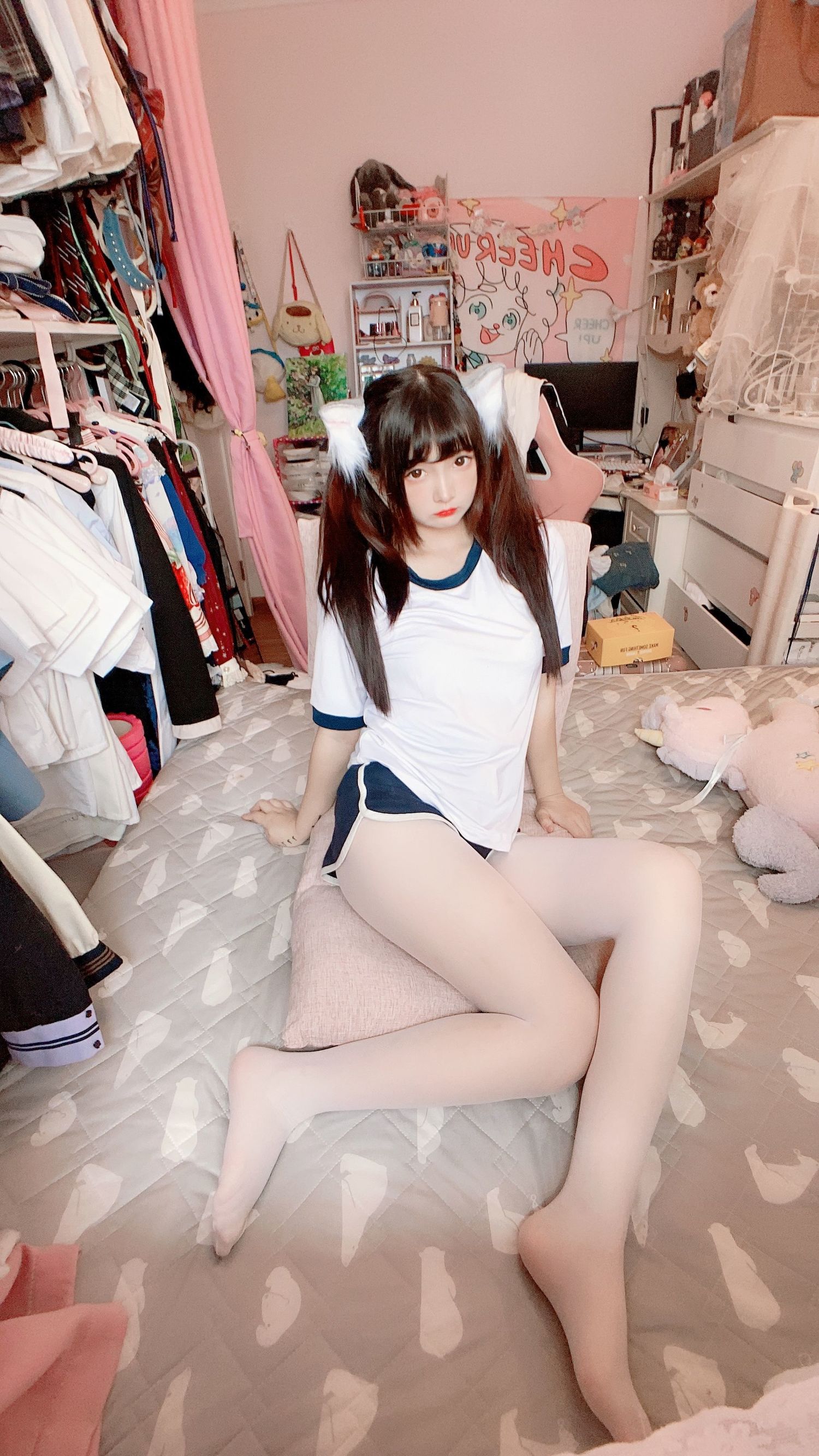 [COS福利]二次元美女古川kagura白丝体操运动服插图2